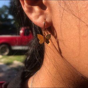 Gold Maripsosa earrings